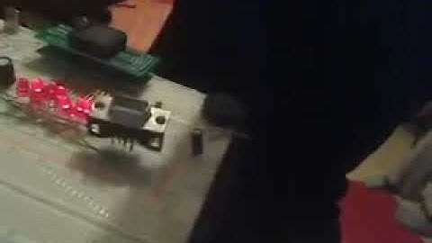 Intel 8051 Breadboard Programming LEDs