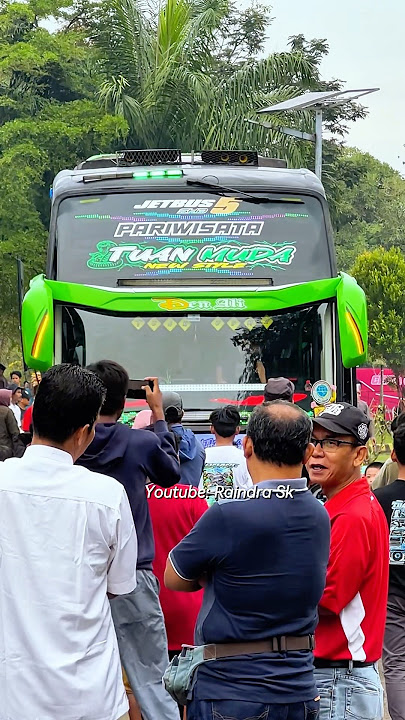 Bus telolet basuri tuan muda🫣