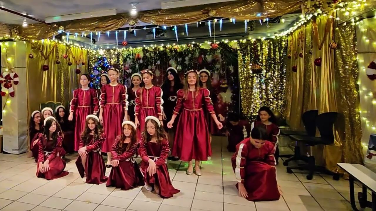 Renaissance Ladies are performing a Christmas Dance