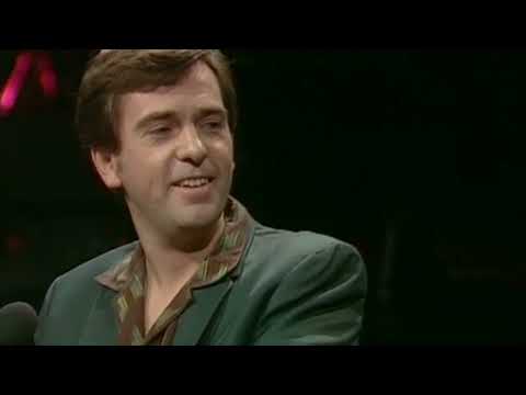 PETER GABRIEL: THE TRUTH ABOUT THE 1982 GENESIS  RECENT REUNION GIG AT MILTON KEYNES