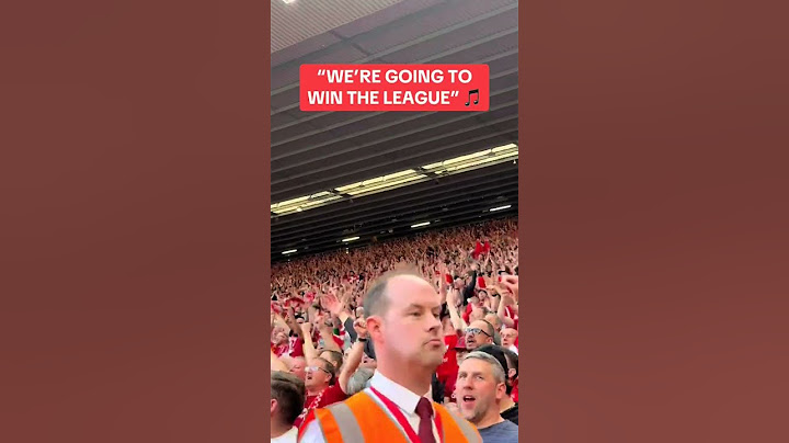 Liverpool fans in full voice 🎤