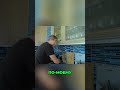 Новый год: поздравления, оскорбления и разбитые телефоны! #shorts