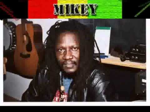 Mikey General - Your Sound A Loafter + Version (14 Karat) - YouTube