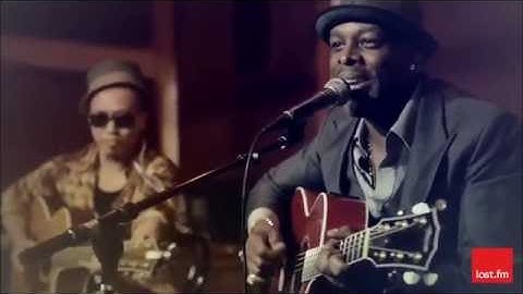 Joe Live Unplugged