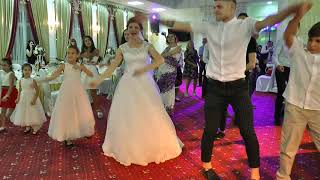 Танец невесты для жениха