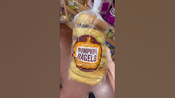 🎃6 TRADER JOE’S FALL ITEMS YOU NEED🎃 #traderjoeshaul #traderjoes #traderjoesfinds #shorts #foodie