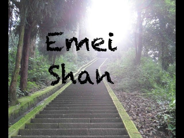 Climbing Emei Shan