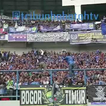 Yo Yo ayo Persib Bandung jadi juara.🤘