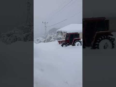 tümosan 8075 karda #tractor #traktor #tümosan #türkboğası #tümosan #snow #fordtransit