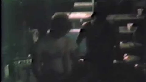 Ten Minute Warning - Necropolitan affair