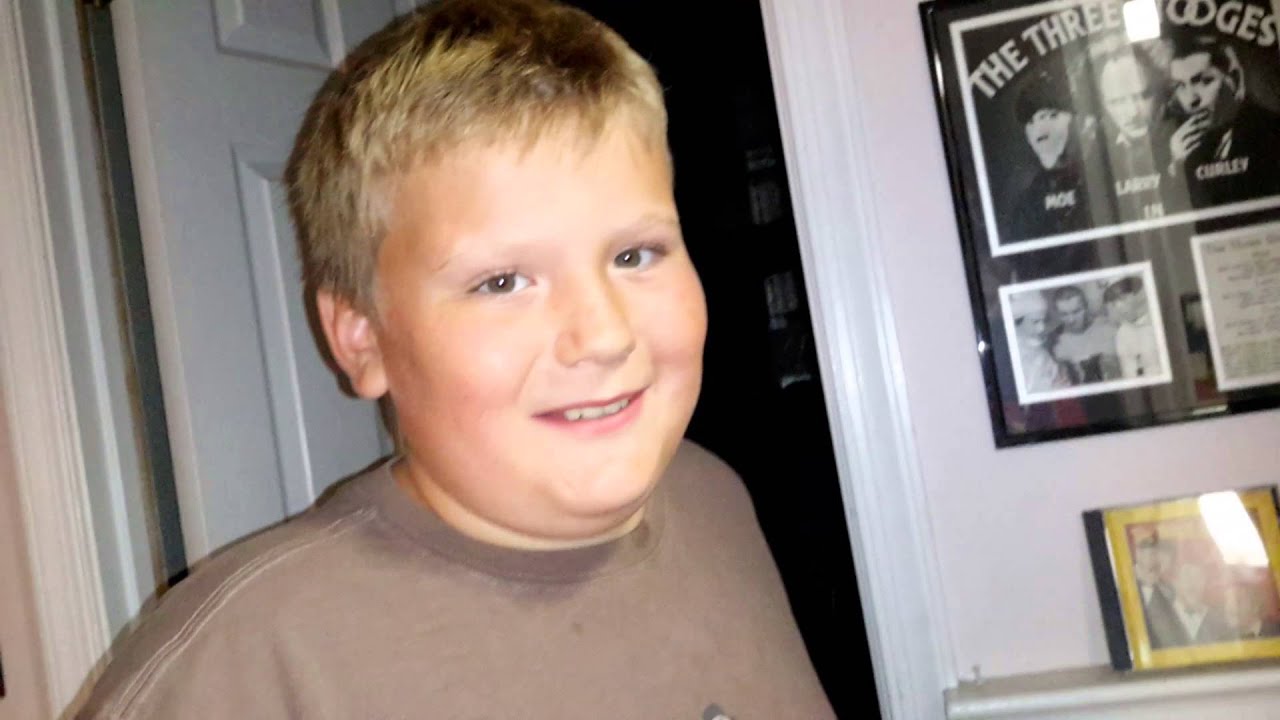 Hot sauce Challenge Part 2 (hopefully last one D) YouTube