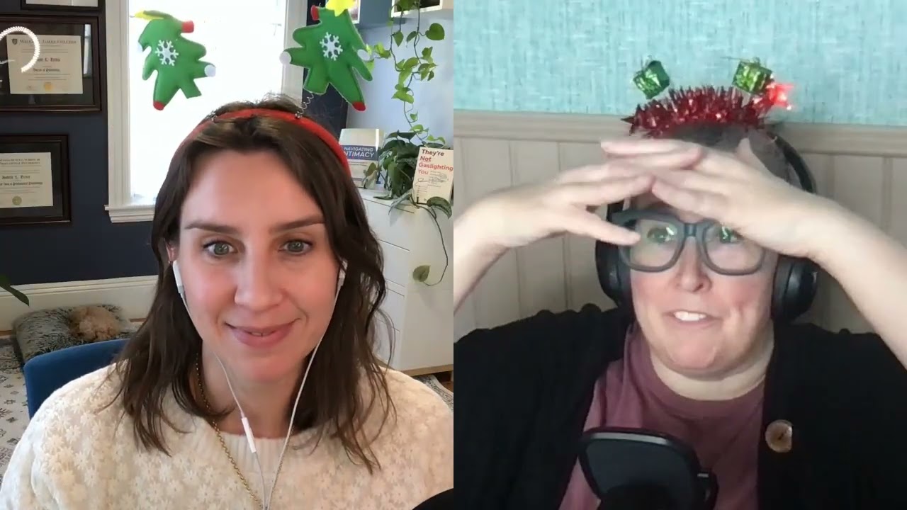 Merry Little Ex-Mas - Conscious Uncoupling, Gingerbread Throwdowns & One Extremely Messy Rom-Com