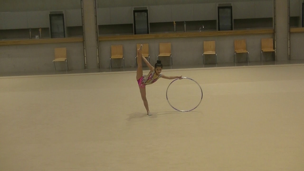 Yara Giesteira - Online Competition - Hoop