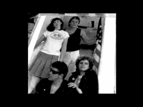 ゴスロリ The Signals - By The Light of The Cigarette Machine