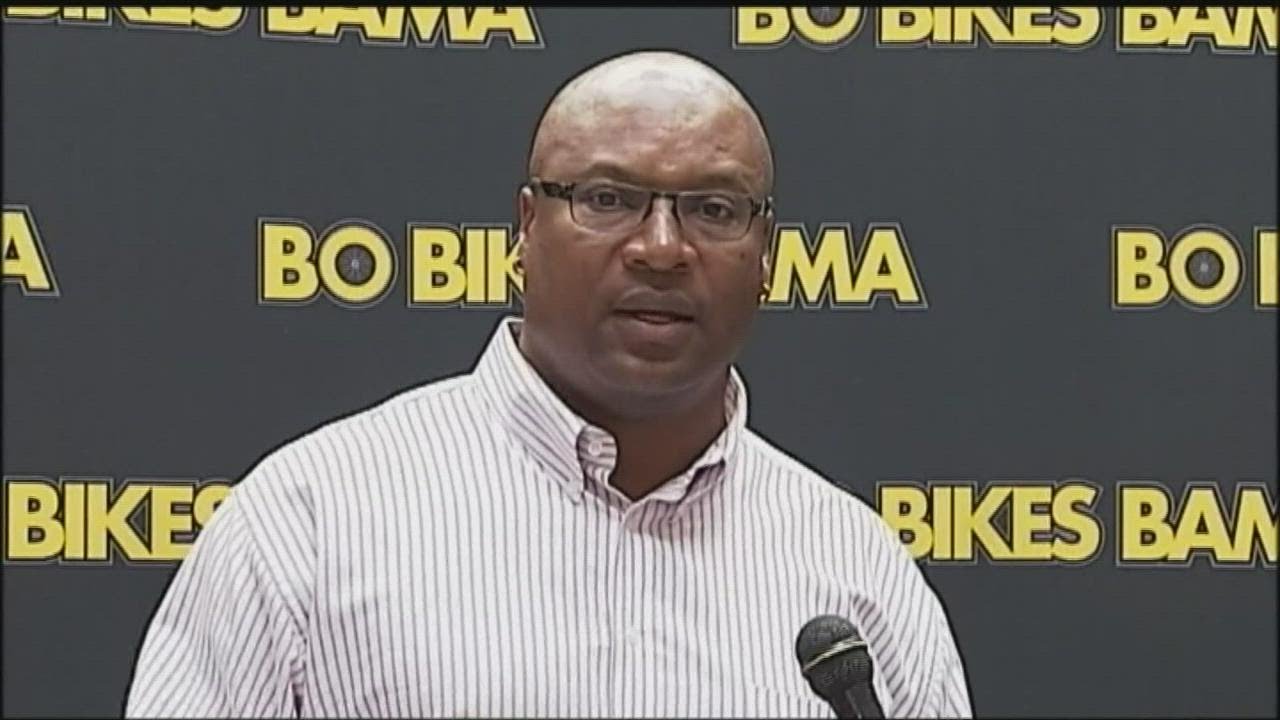 Bo Jackson to cover funearl cost of victims from Uvalde shooting