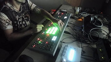 Underground Techno with Elektron Analog Rytm Analog Four , Virus Ti by Andee Jay