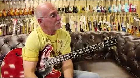 Mr. 335 Larry Carlton playing a 1962 Gibson ES-335...