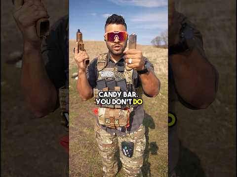 This Is How To Properly Hold A Clip