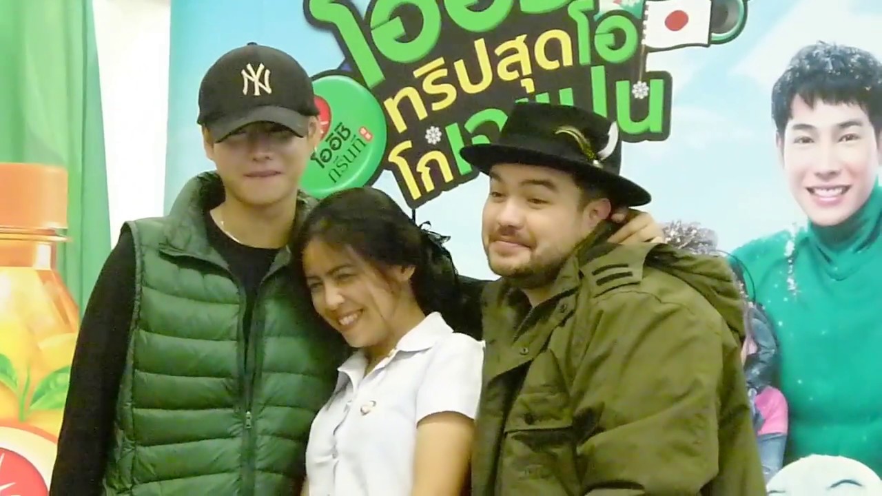 เป๊ก ผลิตโชค+โอ๊ต ปราโมทย์ นุชช สนใจพ่อหมีหน่อย  เล่นโฟโตบอมบ์กันฮาไปอี๊ก งานโออิชิ@Mega Bangna[3/3]