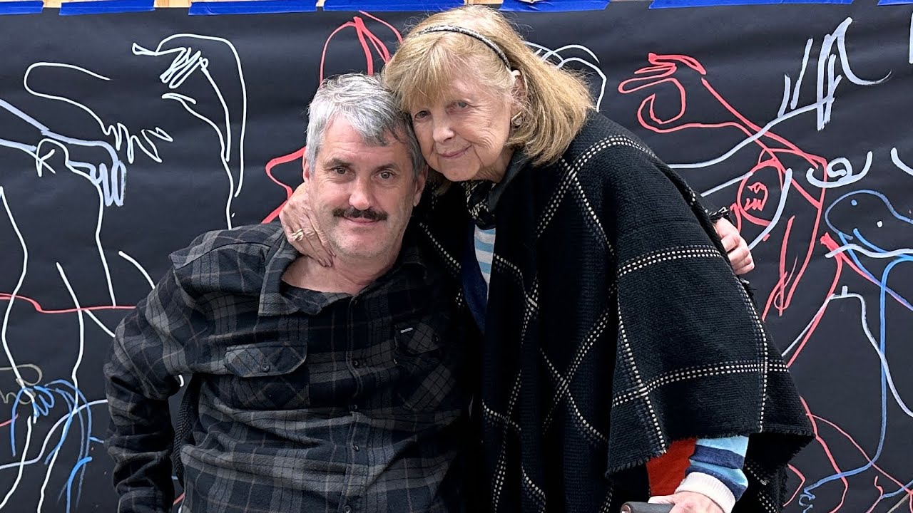 Mom visiting Walletmoth Studios life drawing