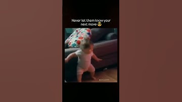 never let them know your next move 🤣😭 #funny #familycomedy #family #love #funnyvideo
