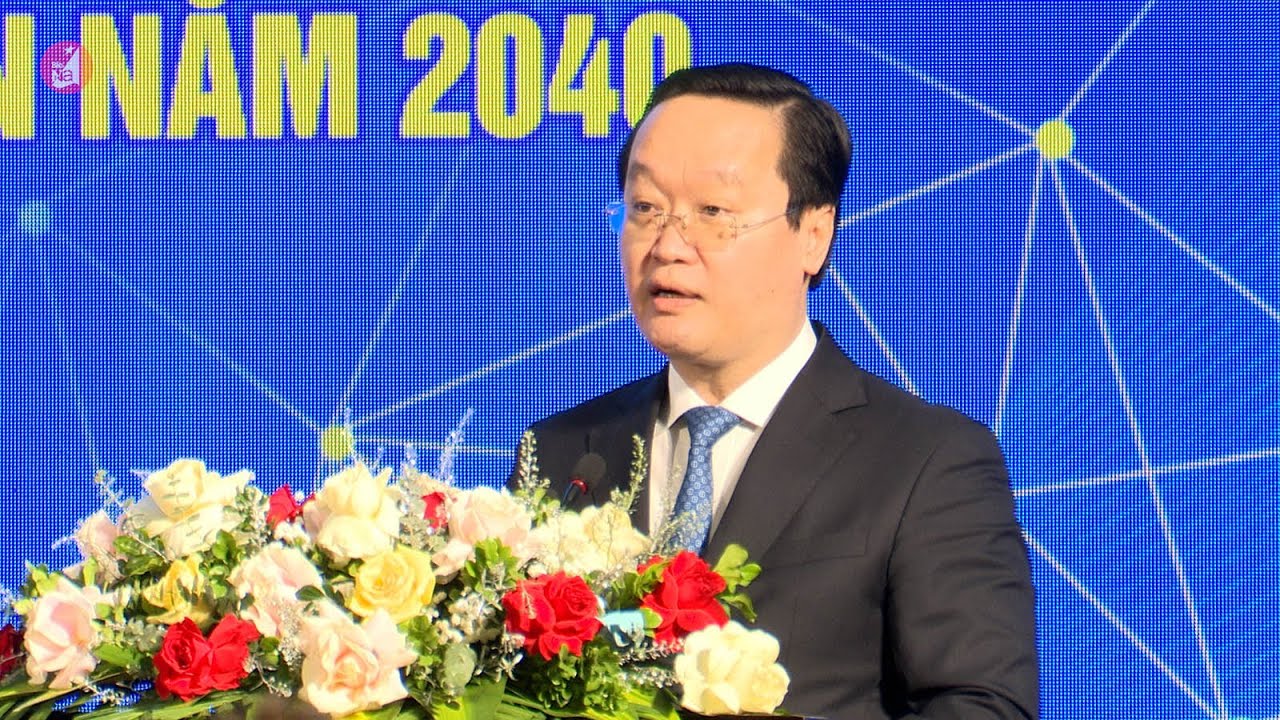 Chủ tịch UBND tỉnh Nghệ An Nguyễn Đức Trung phát biểu tại Hội nghị công bố Quy hoạch tỉnh Nghệ An