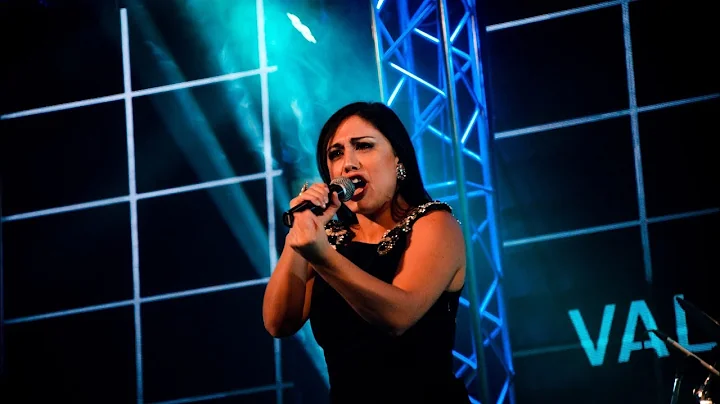 Valeria Lpez Vila  Zamba: Tu respuesta  Show Strea...