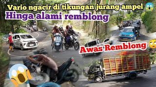 menit menit Honda Vario tergelincir di tikungan jurang tengkorak