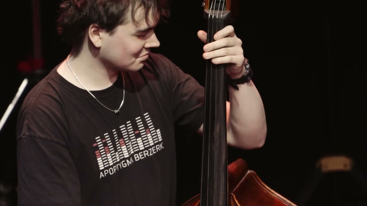 Ewan Johnston Trio - 'What Can You Do?'/ 'Peacock Tail'