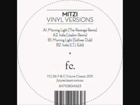 Mitzi — Mitzi : Morning Light ( The Revenge Remix)