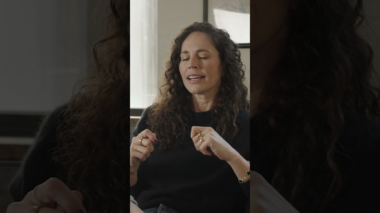 Why did Sue Bird choose UConn?