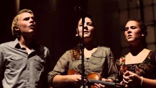 Video thumbnail of "The Gundersen Family "Wandering Bird" LIVE @ Cathedrals"