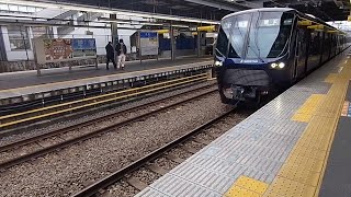 相鉄21000系 21104F 快速横浜行き 瀬谷駅到着