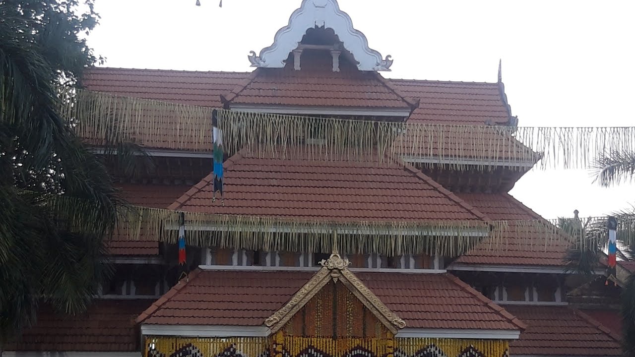 Olarikara Sree Bhagavathi Temple Pooram 2020 YouTube