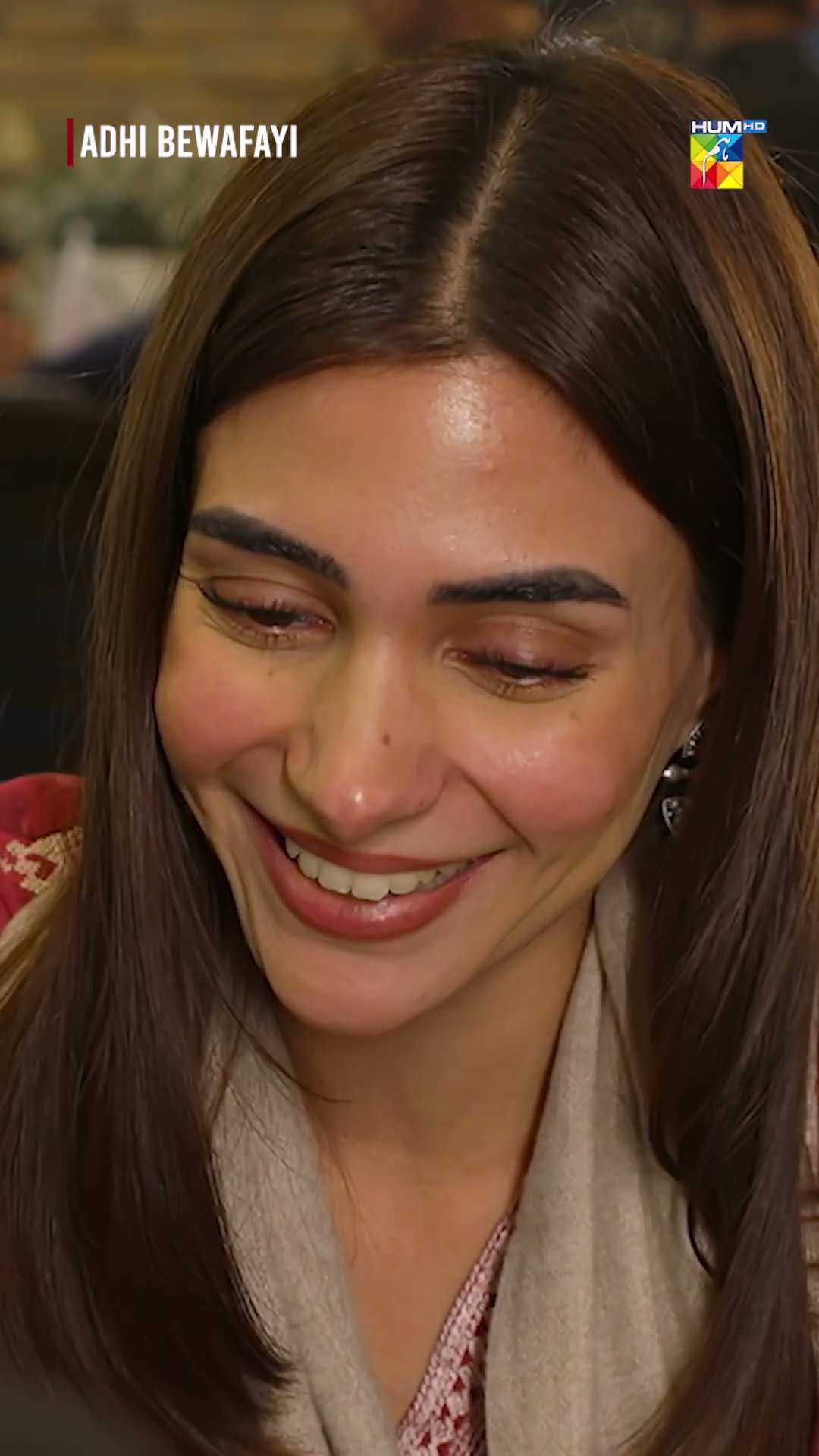 Adhi Bewafayi [BEST SCENE] #alishbakhan #ahmedtahaghani #faiqkhan #adhibewafayi #shorts #humtv