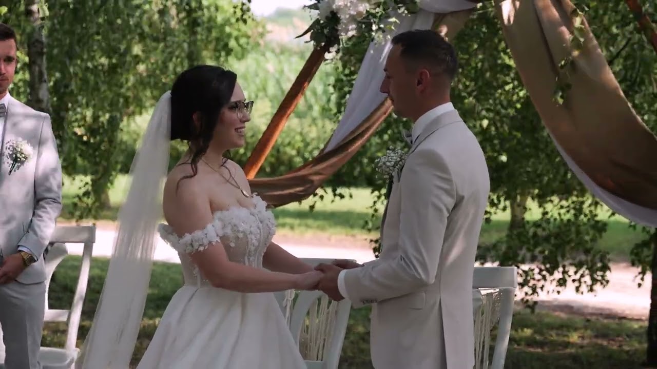 Fanni és Joci esküvő , Szélrózsa Birtok