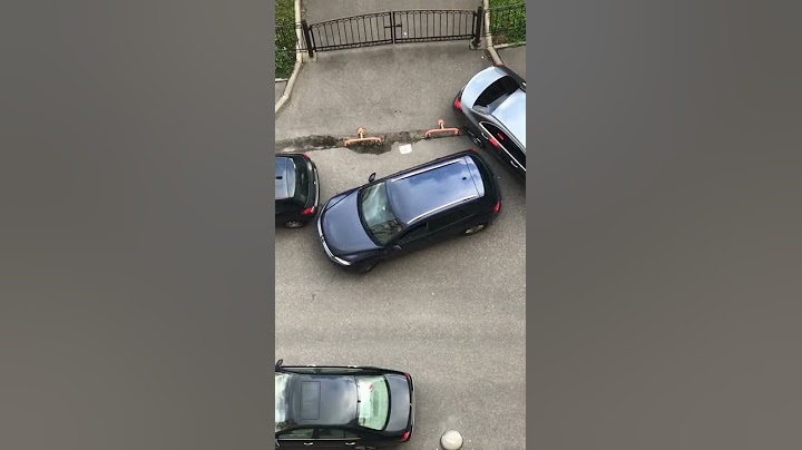 Женщина, узнали себя)))??? Попытка параллельной парковки не увенчалась успехом..мозг отключен))