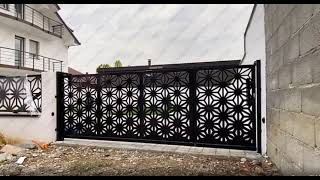 AUTOMATIC METAL GATE FOR YARD
