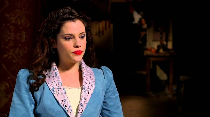 Dracula (NBC): Jessica De Gouw "Mina Murray" Offic...