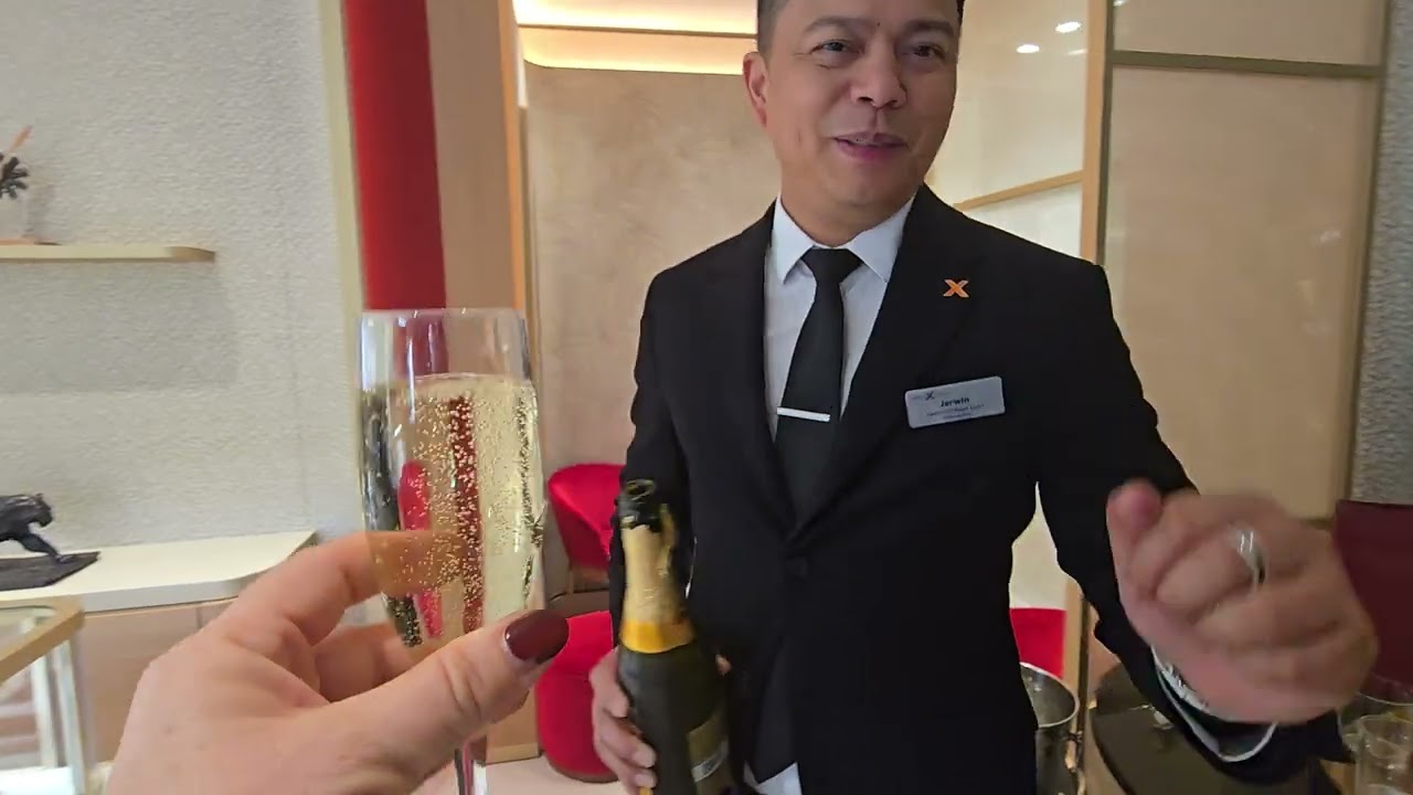 Celebrity Ascent Cartier shopping plaza,Luxury Travel by Valentina 5613359459