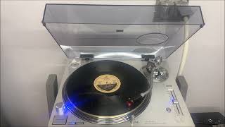 FINCH & ELECTRIC BLUE - The Hot Spot