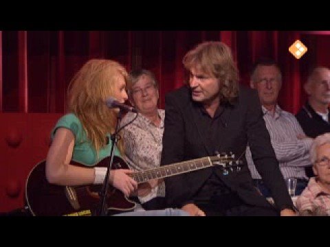 Sanne Hans (Miss Montreal) in DWDD