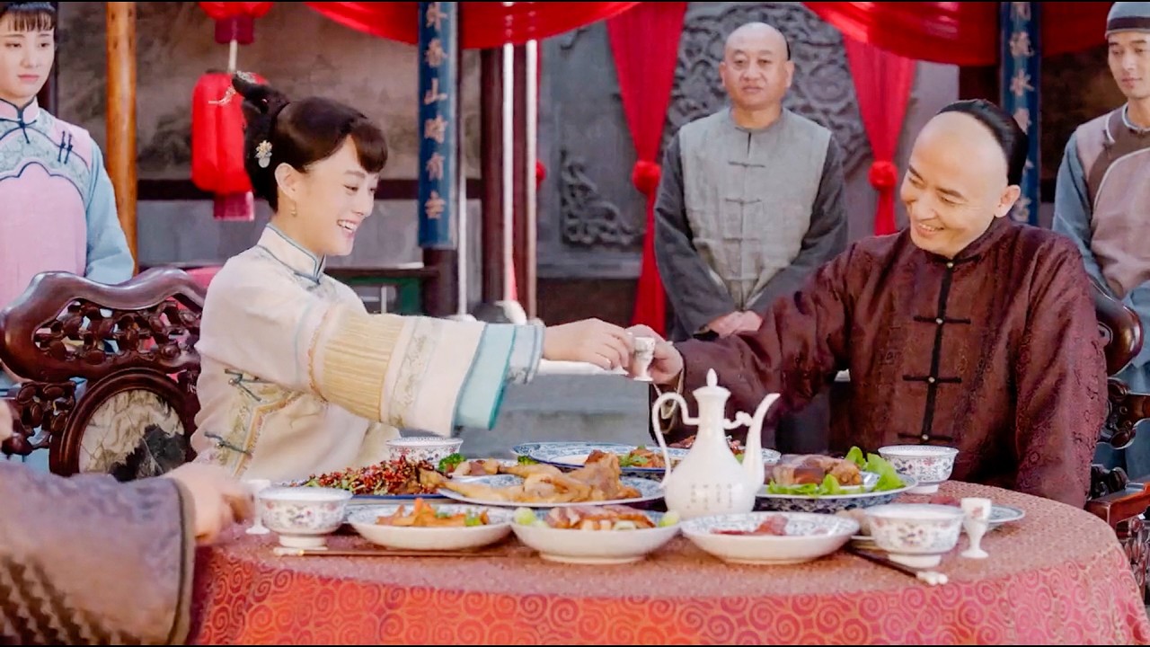 【Movie】女商人邀請叔叔們一起發財，哪料叔叔們嫌棄她是無知女人，下秒得知真相後悔了！