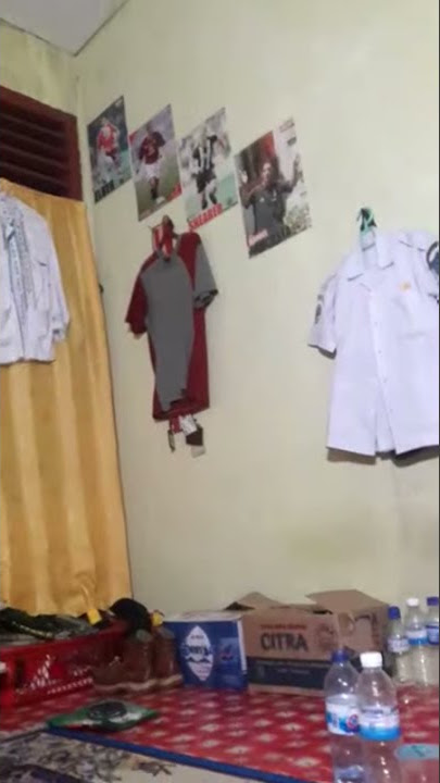 Disela santai dikamar dengarin lagunya DJ katanya #medisganteng