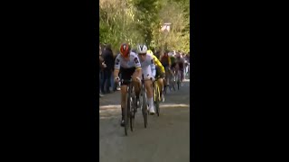 Franziska Koch and Demi Vollering attack on the Oude Kruisberg 🤩