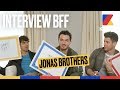 Jonas Brothers - Quand une fan s'est cachée dans leur chambre