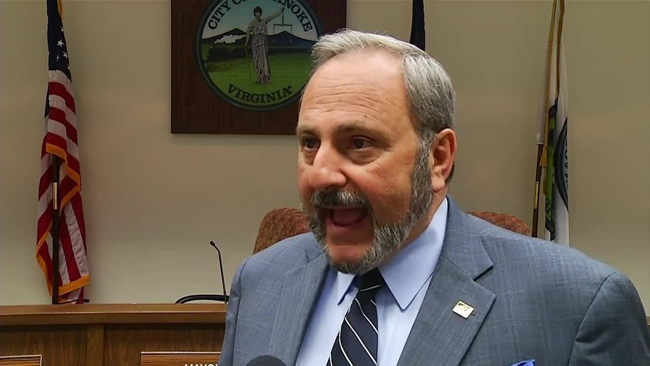 Roanoke City Council meeting