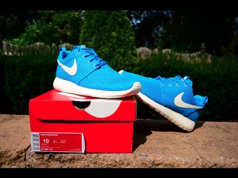 nike roshe run blue hero