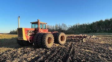 Versatile 850 with triples ￼ chisel plowing.￼