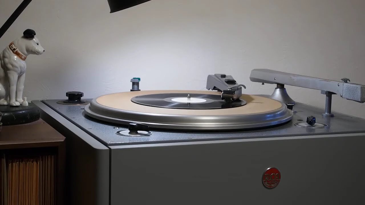 I Love My Lovin' Lover / Betty Roche with Earl Hines and Sextet camera iphone 8 plus apk